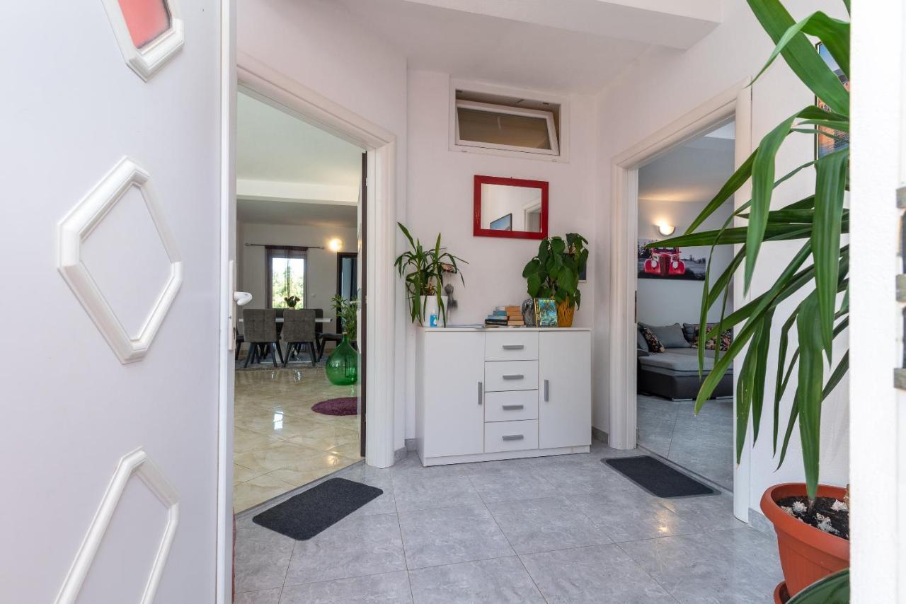 Holiday Villa Nostra تروغير المظهر الخارجي الصورة