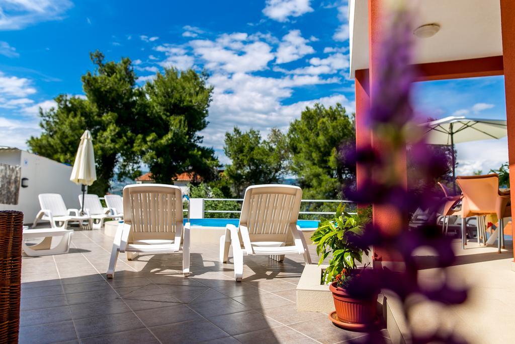 Holiday Villa Nostra تروغير المظهر الخارجي الصورة