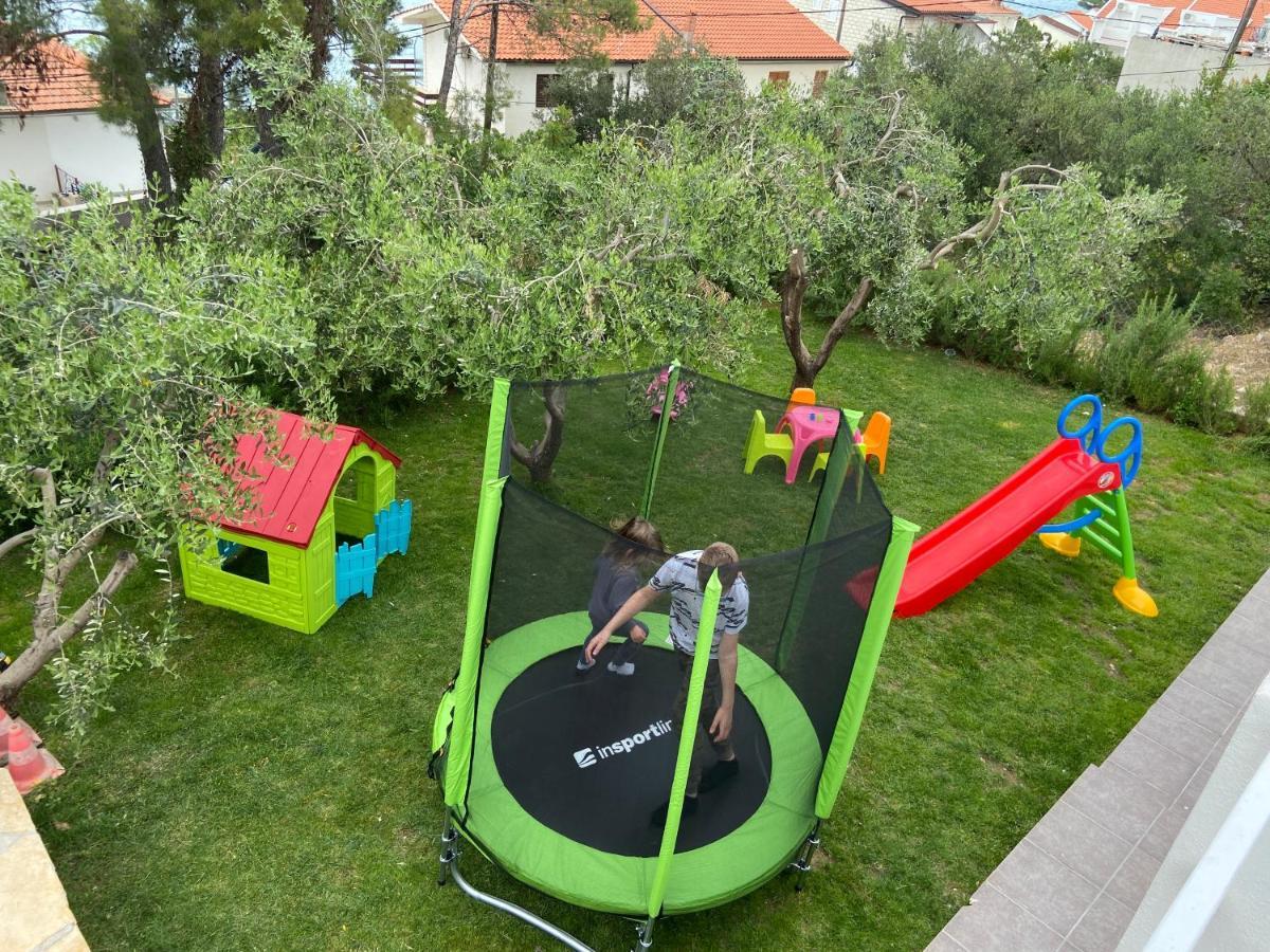 Holiday Villa Nostra تروغير المظهر الخارجي الصورة